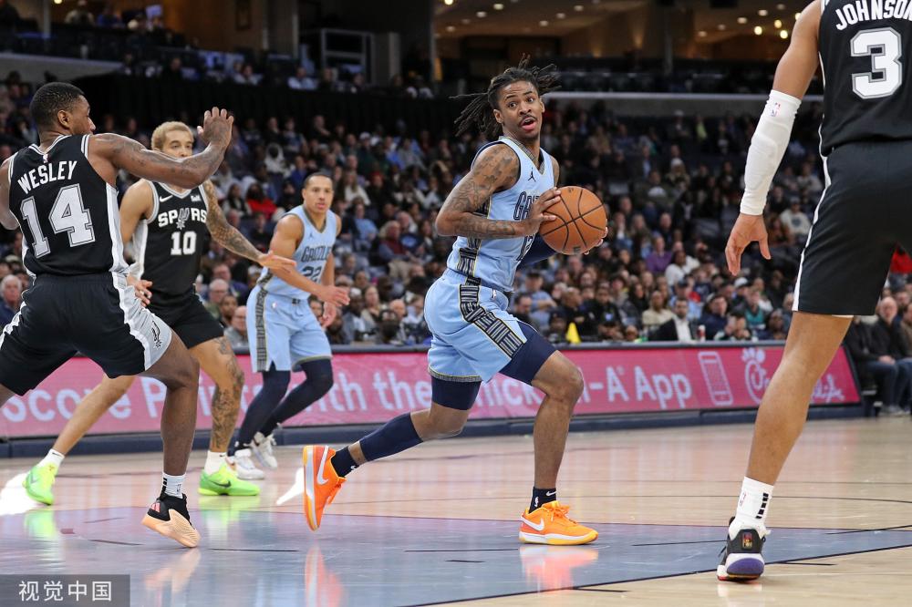 上变得更加 上变得更加