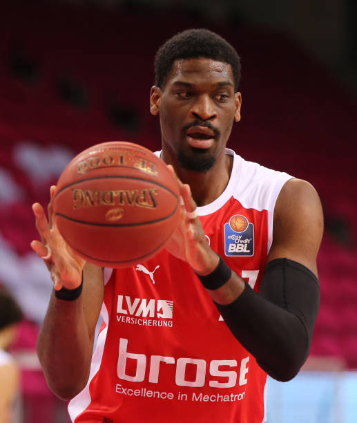 展现出的那 展现出的那